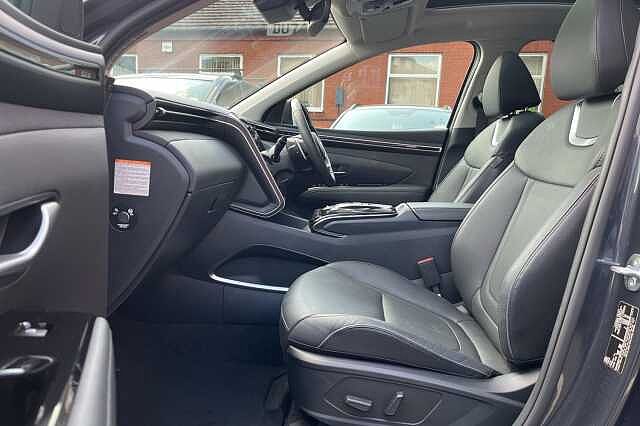 Hyundai TUCSON 1.6 T-GDi Plug-in Hybrid Ultimate 5dr 4WD Auto