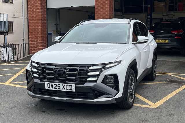 Hyundai TUCSON 1.6T Advance 5dr White
