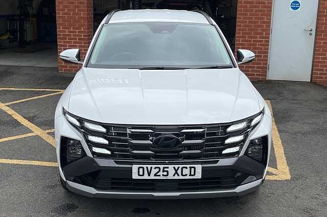 Hyundai TUCSON 1.6T Advance 5dr White