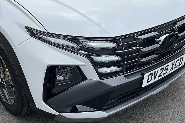 Hyundai TUCSON 1.6T Advance 5dr White