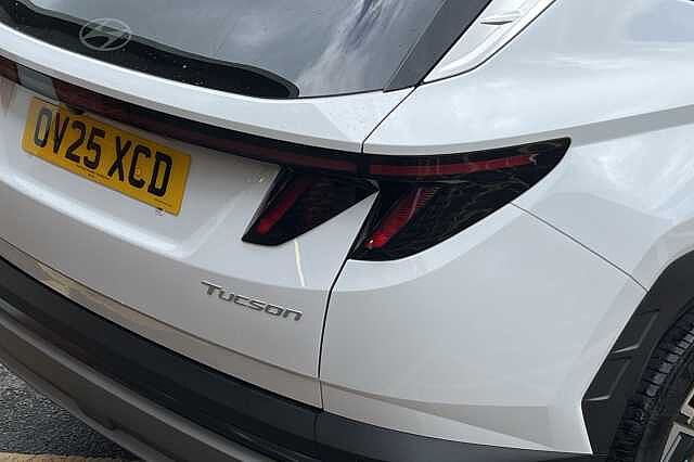 Hyundai TUCSON 1.6T Advance 5dr White
