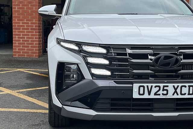 Hyundai TUCSON 1.6T Advance 5dr White
