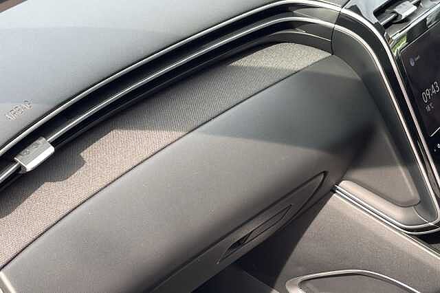 Hyundai TUCSON 1.6 T-GDi Hybrid 230ps SE Connect 5dr 2WD Auto Red