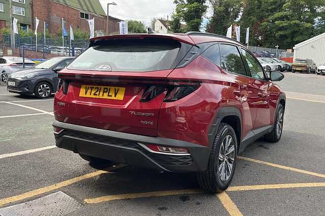 Hyundai TUCSON 1.6 T-GDi Hybrid 230ps SE Connect 5dr 2WD Auto Red