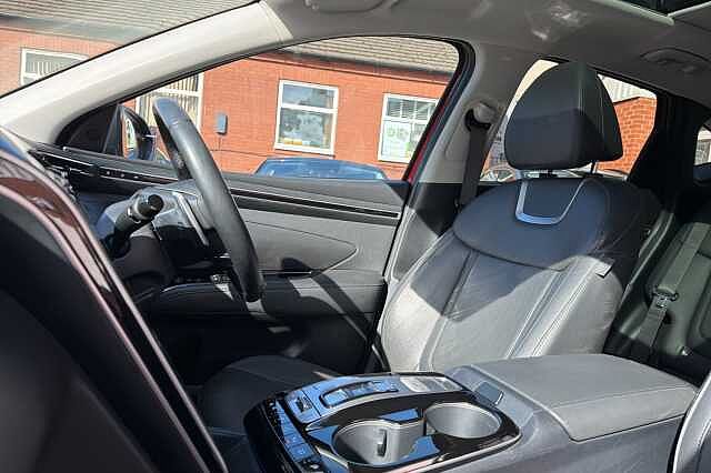 Hyundai TUCSON 1.6 T-GDi Plug-in Hybrid Ultimate 5dr 4WD Auto Red
