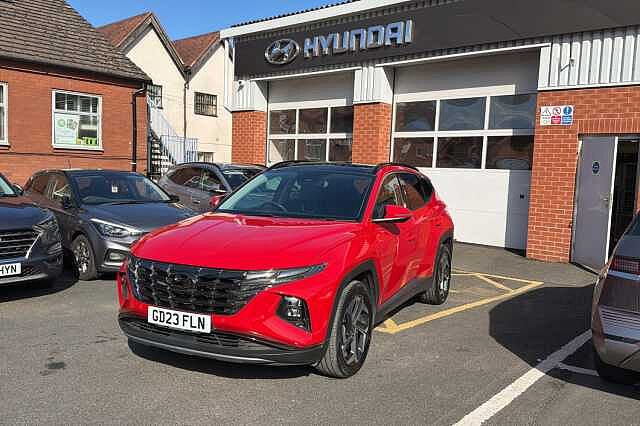 Hyundai TUCSON 1.6 T-GDi Plug-in Hybrid Ultimate 5dr 4WD Auto Red