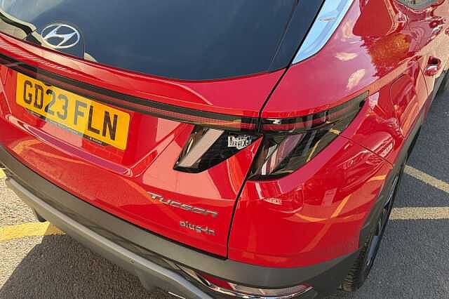 Hyundai TUCSON 1.6 T-GDi Plug-in Hybrid Ultimate 5dr 4WD Auto Red