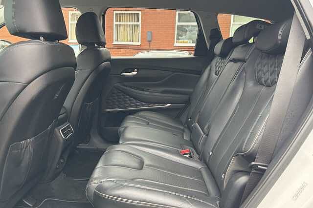 Hyundai SANTA FE 1.6 T-GDi Hybrid Premium 5dr Auto