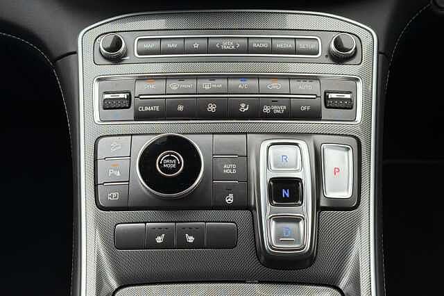 Hyundai SANTA FE 1.6 T-GDi Hybrid Premium 5dr Auto
