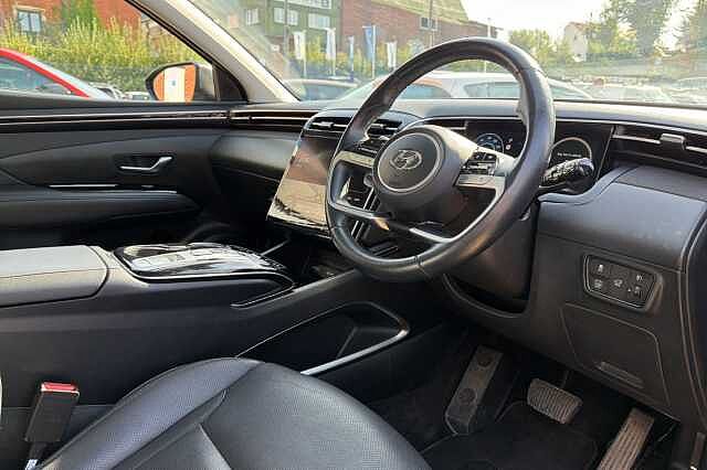 Hyundai TUCSON 1.6 T-GDi Hybrid 230ps Ultimate 5dr 2WD Auto Black