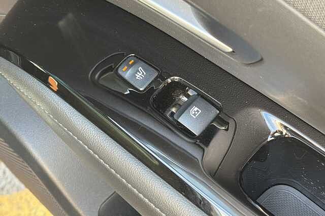 Hyundai TUCSON 1.6 T-GDi Hybrid 230ps Ultimate 5dr 2WD Auto Black