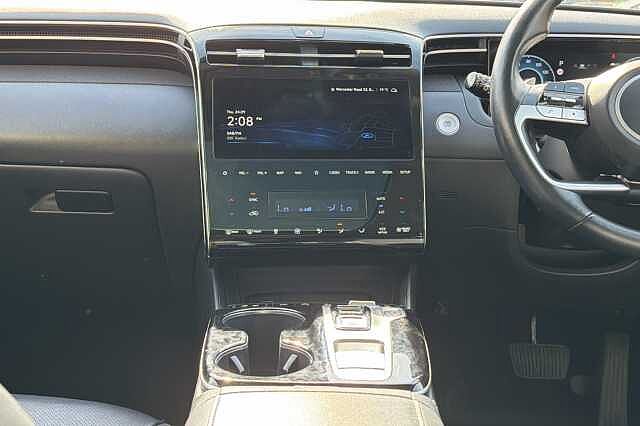Hyundai TUCSON 1.6 T-GDi Hybrid 230ps Ultimate 5dr 2WD Auto Black