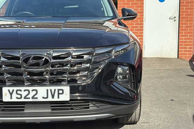 Hyundai TUCSON 1.6 T-GDi Hybrid 230ps Ultimate 5dr 2WD Auto Black