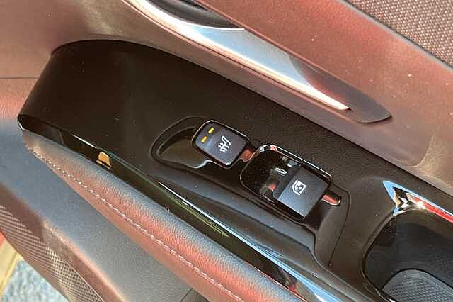 Hyundai TUCSON 1.6 T-GDi Plug-in Hybrid Ultimate 5dr 4WD Auto Red