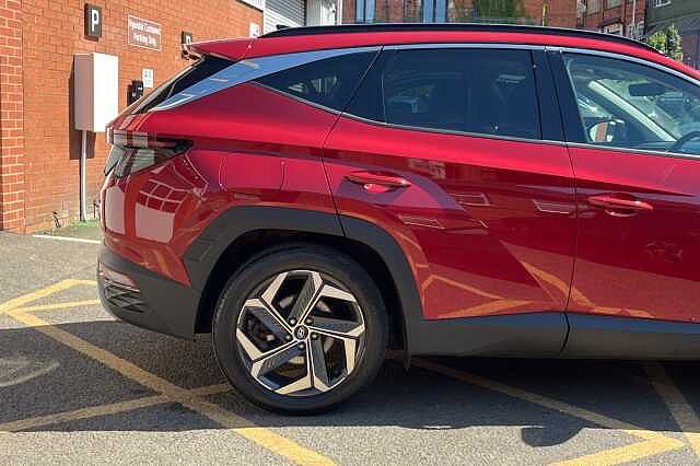 Hyundai TUCSON 1.6 T-GDi Plug-in Hybrid Ultimate 5dr 4WD Auto Red