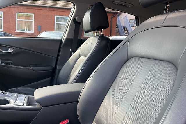 Hyundai KONA Ultimate 64kWh 5dr Auto