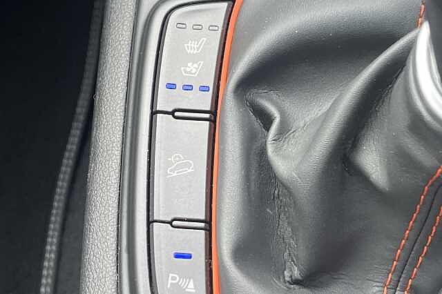 Hyundai KONA 1.0 T-GDi Blue Drive Premium SE 5dr