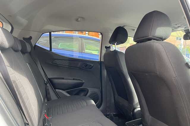 Hyundai i10 1.0 MPi Premium 5dr