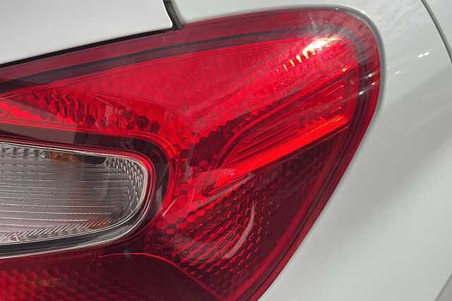 Hyundai i10 1.0 MPi Premium 5dr