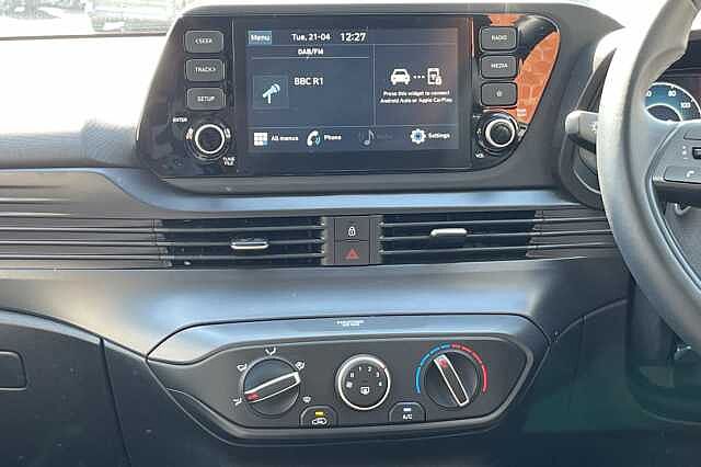 Hyundai BAYON 1.0 T-GDi 48Volt MHEV SE Connect 5dr DCT Black