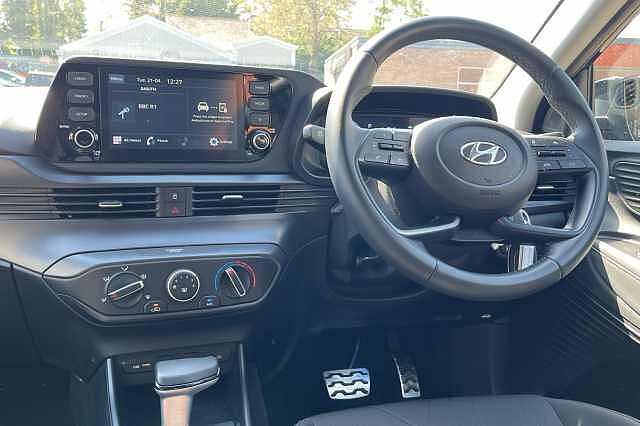 Hyundai BAYON 1.0 T-GDi 48Volt MHEV SE Connect 5dr DCT Black
