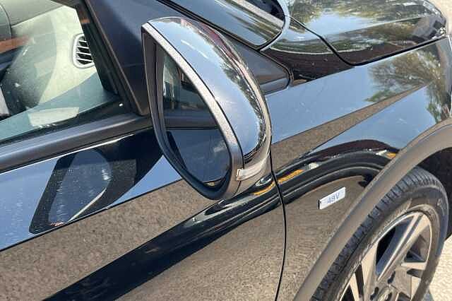 Hyundai BAYON 1.0 T-GDi 48Volt MHEV SE Connect 5dr DCT Black