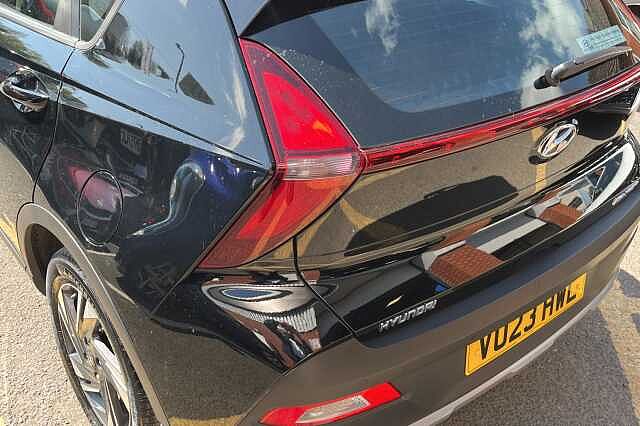Hyundai BAYON 1.0 T-GDi 48Volt MHEV SE Connect 5dr DCT Black