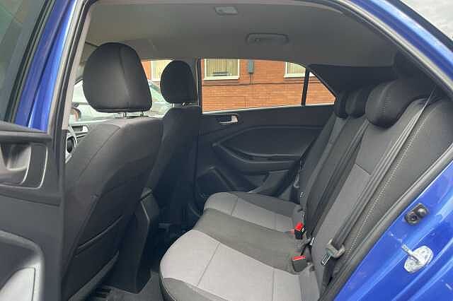 Hyundai i20 1.2 MPi Play 5dr
