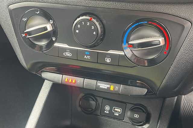 Hyundai i20 1.2 MPi Play 5dr