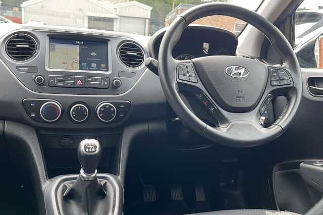 Hyundai i10 1.0 Play 5dr