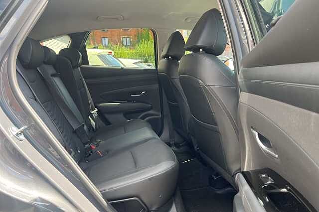 Hyundai TUCSON 1.6T Premium 5dr