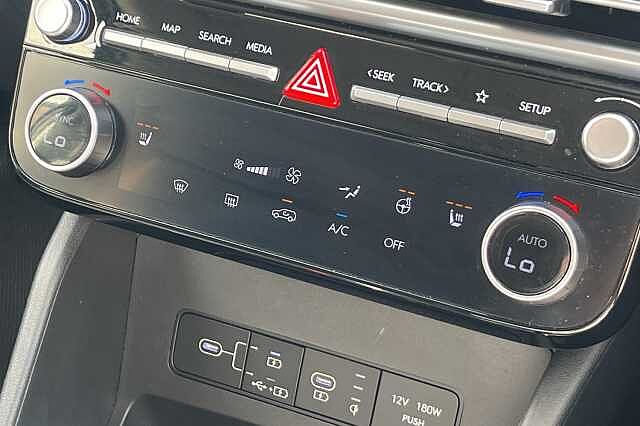 Hyundai TUCSON 1.6T Premium 5dr