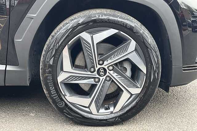 Hyundai TUCSON 1.6 T-GDi Plug-in Hybrid Premium 5dr 4WD Auto Black