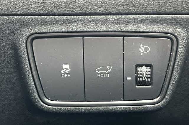 Hyundai TUCSON 1.6 T-GDi 48Volt MHEV Ultimate 5dr 2WD DCT White