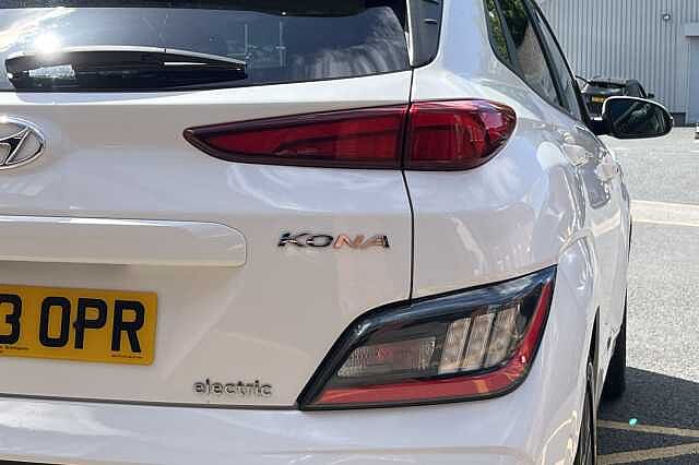 Hyundai KONA Ultimate 64kWh 5dr Auto