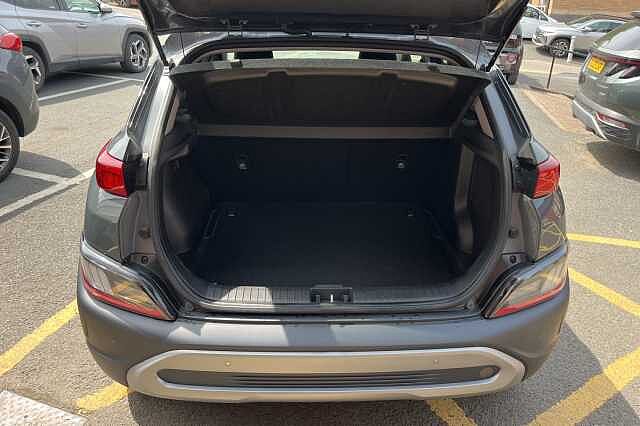 Hyundai KONA 1.6 GDi Hybrid Premium 5dr DCT Grey