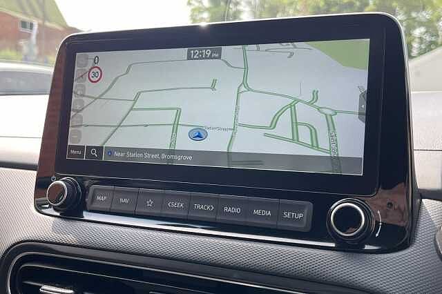 Hyundai KONA 1.6 GDi Hybrid Premium 5dr DCT Grey