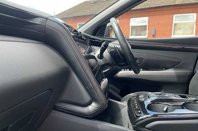 Hyundai TUCSON 1.6 T-GDi Plug-in Hybrid N Line S 5dr 4WD Auto