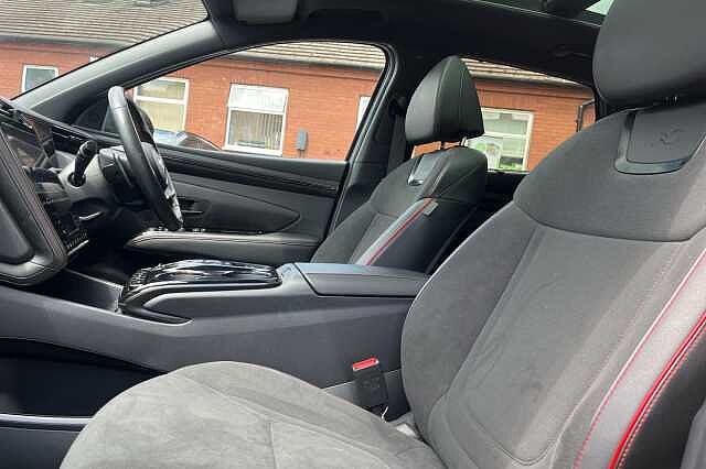 Hyundai TUCSON 1.6 T-GDi Plug-in Hybrid N Line S 5dr 4WD Auto