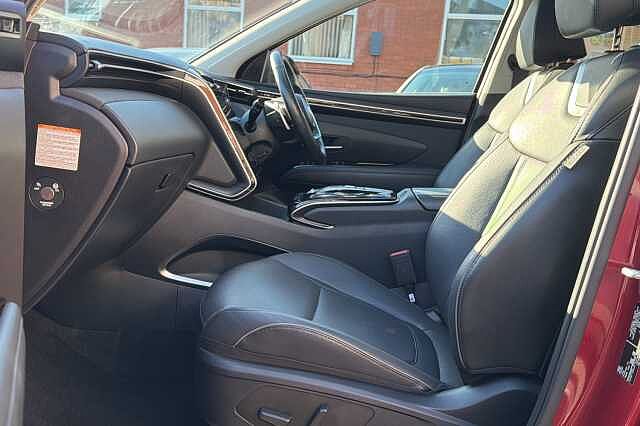 Hyundai TUCSON 1.6 T-GDi Plug-in Hybrid Ultimate 5dr 4WD Auto Red