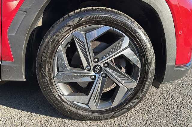 Hyundai TUCSON 1.6 T-GDi Plug-in Hybrid Ultimate 5dr 4WD Auto Red