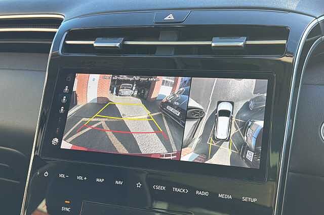 Hyundai TUCSON 1.6 T-GDi Plug-in Hybrid Ultimate 5dr 4WD Auto Red