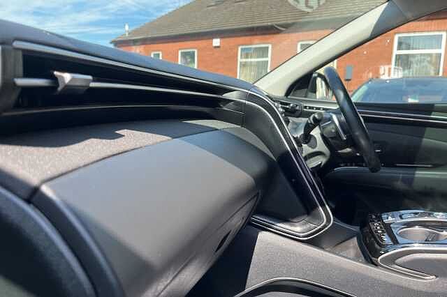 Hyundai TUCSON 1.6 T-GDi Hybrid 230ps Ultimate 5dr 2WD Auto