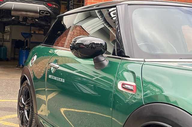 MINI Cooper 2.0 JCW II 3dr [Comfort Pack]