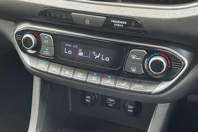 Hyundai i30 1.5 T-GDi N Line 5dr DCT
