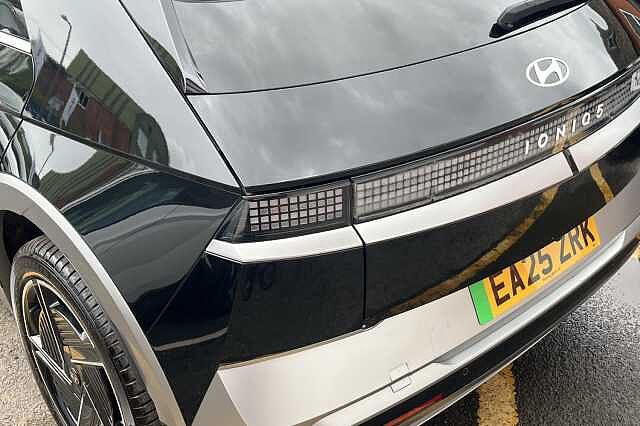 Hyundai IONIQ 5 Ultimate 84 kWh 5dr AWD Auto