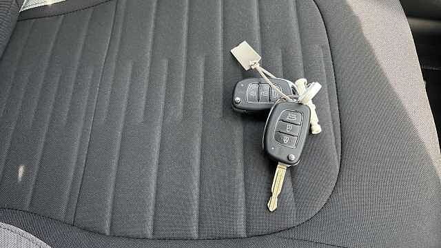 Hyundai I10 1.0 [63] Advance 5dr Auto [Nav] Petrol Hatchback Vibrant Blue - Pearl