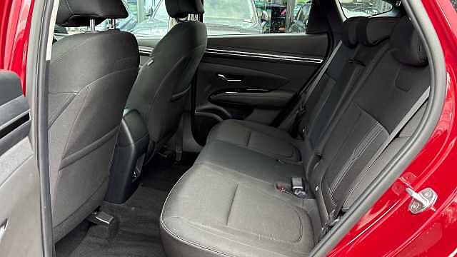 Hyundai TUCSON 1.6 TGDi Premium 5dr 2WD Petrol Estate Red