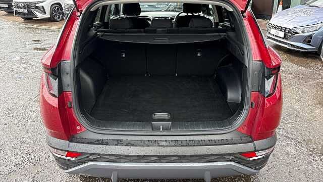 Hyundai TUCSON 1.6 TGDi Premium 5dr 2WD Petrol Estate Red