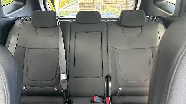 Hyundai TUCSON 1.6 TGDi SE Connect 5dr 2WD Petrol Estate Red